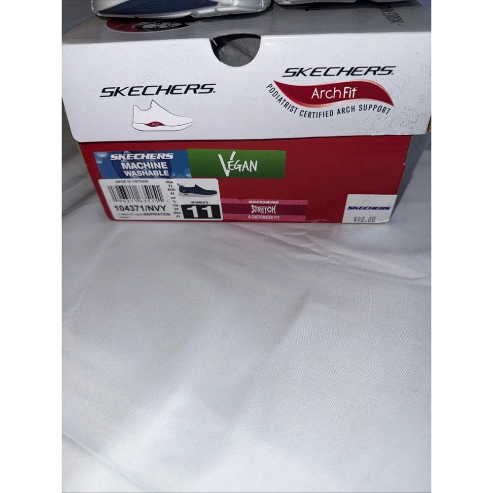 New In Box Sketchers Go Walk 4 Navy Arch Fit Vista Blue/Gray Sz W11 Vegan